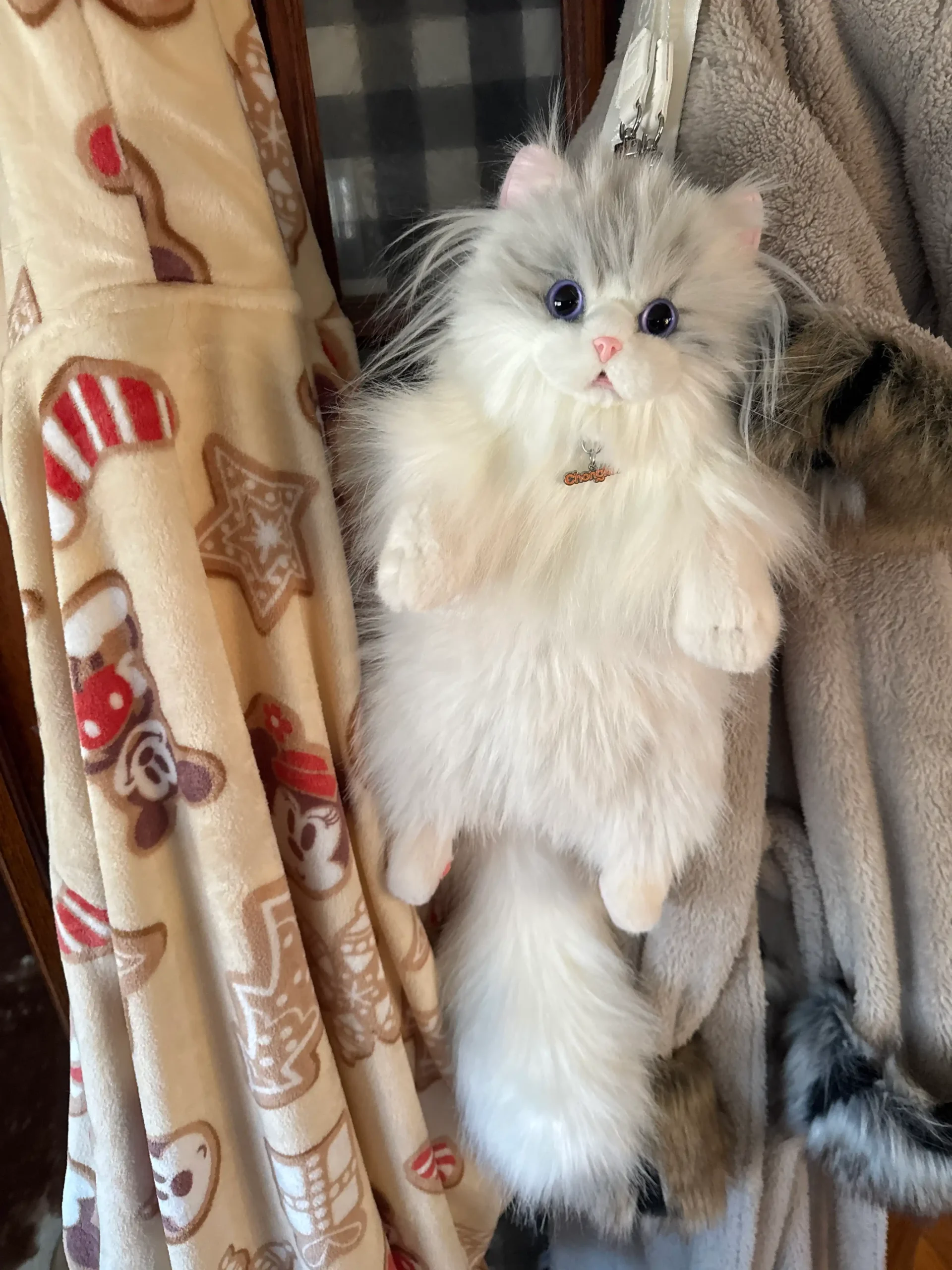 Cute Fluffy Cat Plush Sling Bag with Adjustable Strap - Image 3